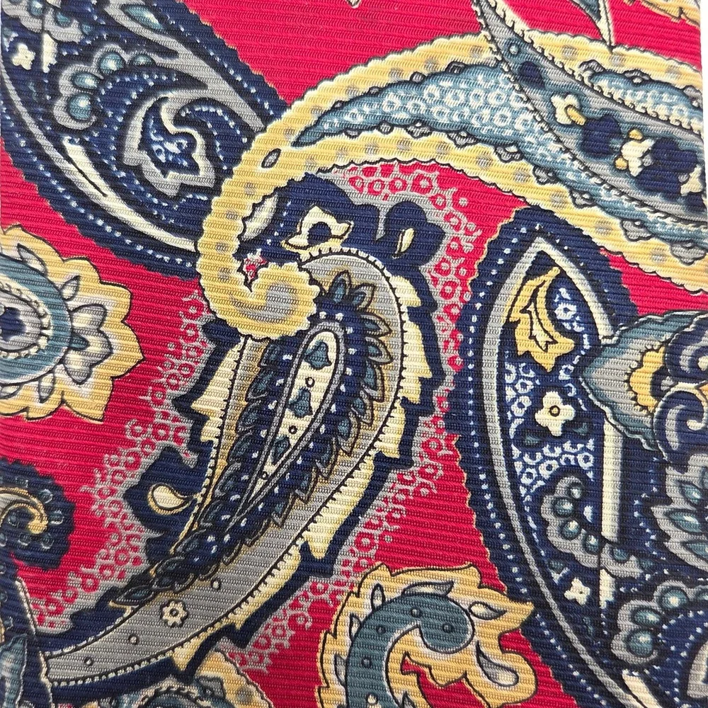Robert Talbott Necktie‎ Hand Sewn Finest Silk USA Made Red Blue Paisley Mens Tie